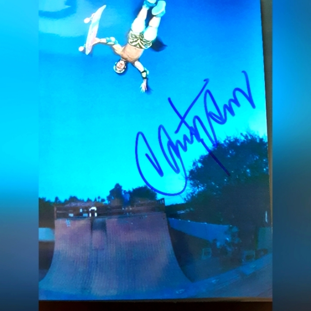 Vintage Christian hosoi signed photo Powell peralta tony hawk supreme santa cruz